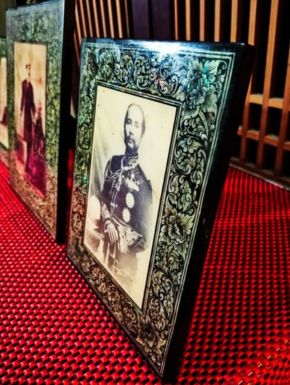 กรอบรูปรัชกาลที่ 5เปลือกหอยมุกขายเหมา 3 ชิ้นเก่าโบราณ รูปที่ 9