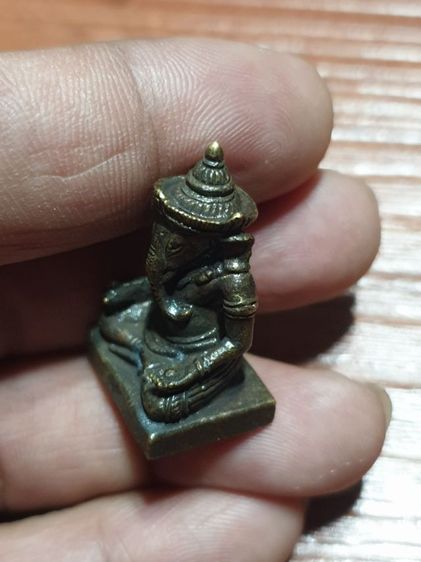 พระพิฆเนศลอยองค์ รุ่นแรก หลวงพ่อยิด ปี35 วัดหนองจอก กุยบุรี ประจวบคีรีขันธ์ เนื้อสำริด มีโค๊ด สวยไม่ผ่านการใช้ รูปที่ 6