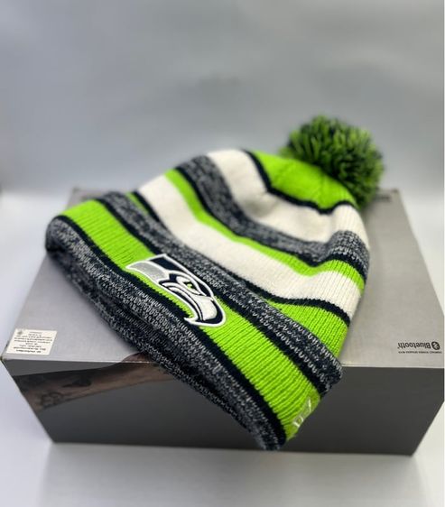 หมวกและหมวกแก๊ป หมวกไหมพรม NEWERA NFL ทีม Seattle Seahawks