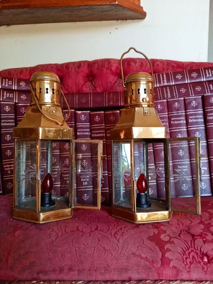 โคมไฟเนื้อทองเหลืองนำเข้าสภาพเยี่ยมสภาพใหม่ยังไม่ใช้งาน รูปที่ 6