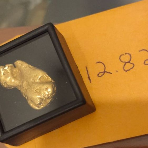 ทองธรรมชาติ จากแหล่งใน Alaska ยิ่งใหญ่ยิ่งหายากละราคาแพง ก้อนนี้ 12.82 กรัมครับ รูปที่ 6