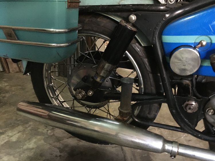 มอเตอร์ไซค์คลาสสิก Royal Enfield 250 รุ่นเก่าของอังกฤษ รูปที่ 8