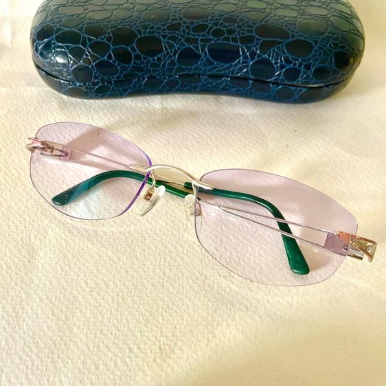 Swarovski ตกแต่งคริสตัล แว่นตา ริมเลต กรอบแว่นแบรนด์แท้ รูปที่ 2