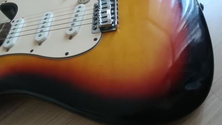 กีต้าร์ไฟฟ้า queen original series รุ่น QG 362 มือสอง รูปที่ 7