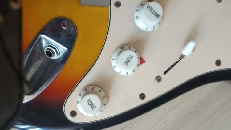 กีต้าร์ไฟฟ้า queen original series รุ่น QG 362 มือสอง รูปที่ 12