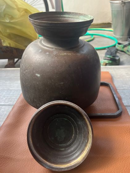 กานํ้าสำริดโบราณ รูปที่ 8