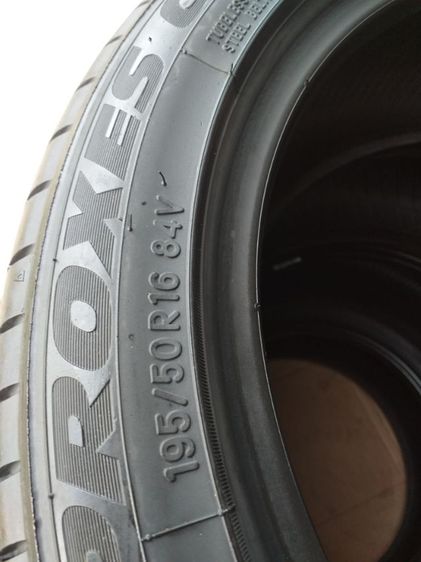 ยางคู่ TOYO 195-50-16 ปี22 สภาพสวย รูปที่ 5