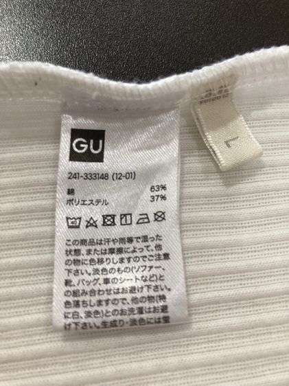 เสื้อยืดผ้าร่อง GU ไซส์ L รูปที่ 3
