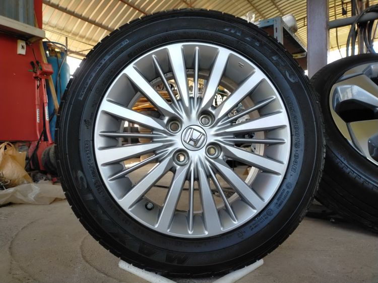 แม็กฮอนด้า ขอบ15 สีเดิมพร้อมยางmaxxis 185 60 15 ปี23  ใส่ jazz city รูปที่ 4