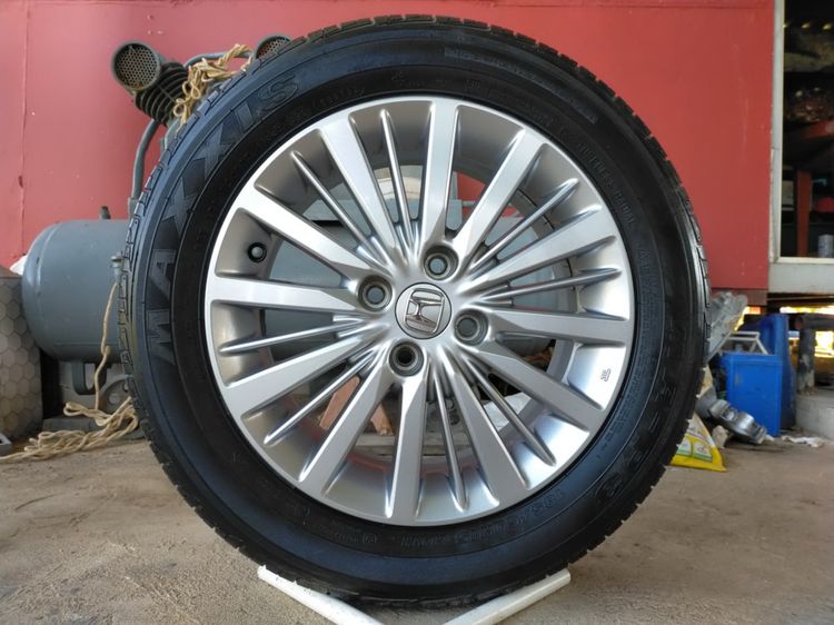 แม็กฮอนด้า ขอบ15 สีเดิมพร้อมยางmaxxis 185 60 15 ปี23  ใส่ jazz city รูปที่ 2