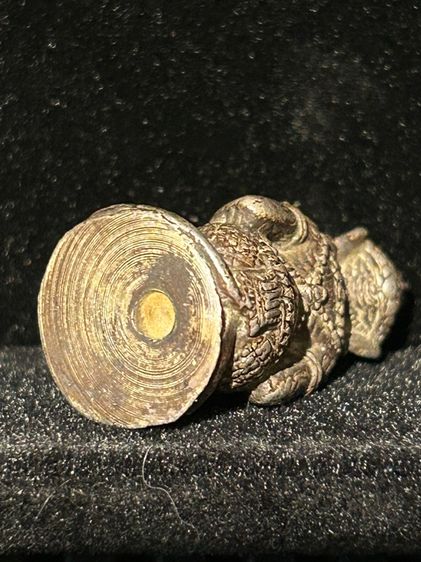 พระเหรียญเก่าเก็บ รูปที่ 11