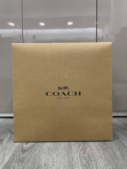 Coach X Jean Michel Basquiat Track Pack In Signature Canvas รูปที่ 9