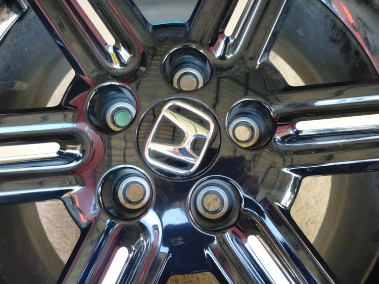 แม็กฮอนด้า สีเดิม ขอบ17 พร้อมยางบริสโตน 215 60 17 ปี22 ใส่ HRV,CRV g2 อื่นๆ 5 รู 114 รูปที่ 5