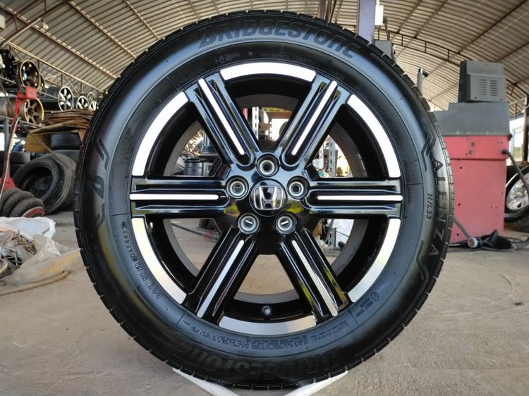 17" แม็กฮอนด้า สีเดิม ขอบ17 พร้อมยางบริสโตน 215 60 17 ปี22 ใส่ HRV,CRV g2 อื่นๆ 5 รู 114