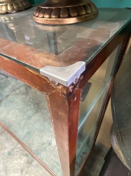 ตู้โชว์ห่วย ไม้สัก โบราณเก่าสะสม รูปที่ 3