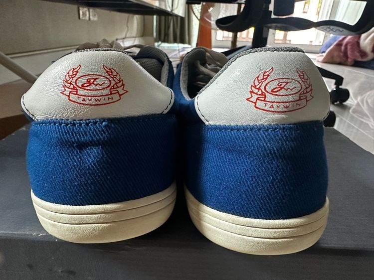 รองเท้าผ้าใบ ยี่ห้อ Taywin สีน้ำเงิน ไซส์ 39 สภาพนางฟ้า รูปที่ 4