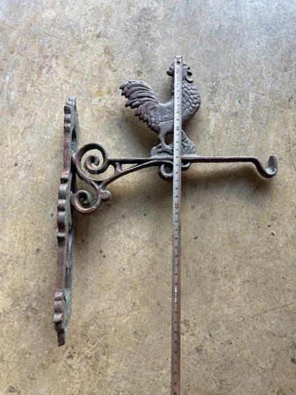 เหล็กฉากไก่ ใหญ่ แขวนตะเกียงสะสม รูปที่ 10
