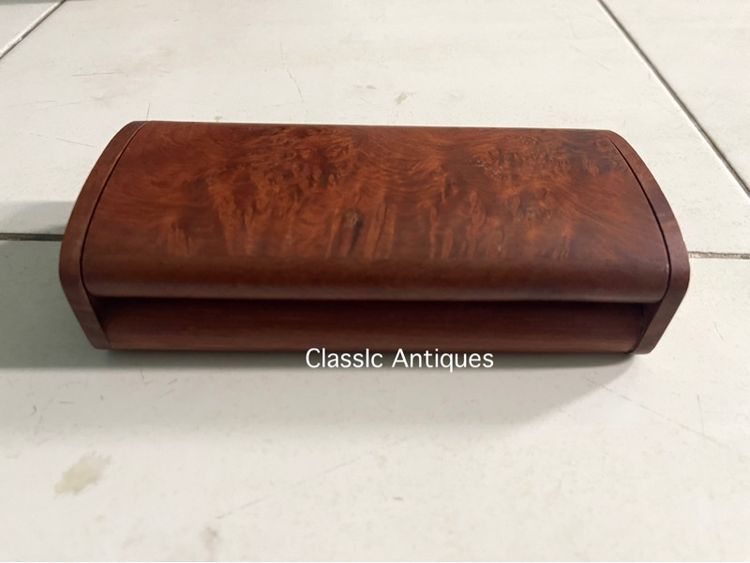 หีบไม้ กล่องไม้ ปมมะค่า เก่าสะสม รูปที่ 4