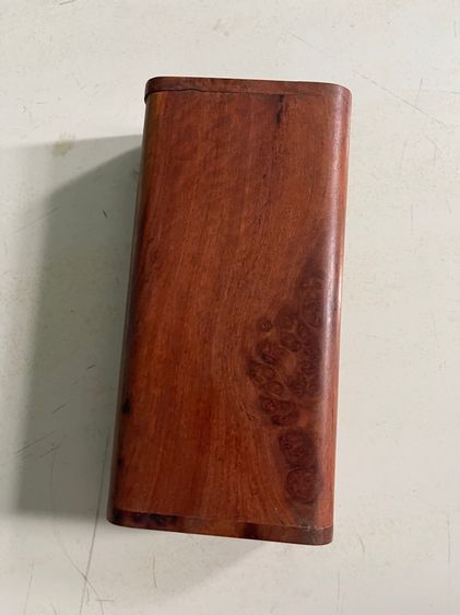 หีบไม้ กล่องไม้ ปมมะค่า เก่าสะสม รูปที่ 7