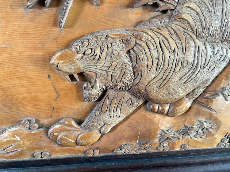 ภาพเสือ แกะสลักจากแผ่นไม้ เก่าสะสม รูปที่ 5