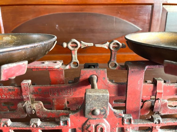 ตาชั่ง  10kg.เหล็กหล่อ โบราณสะสมA9 รูปที่ 3