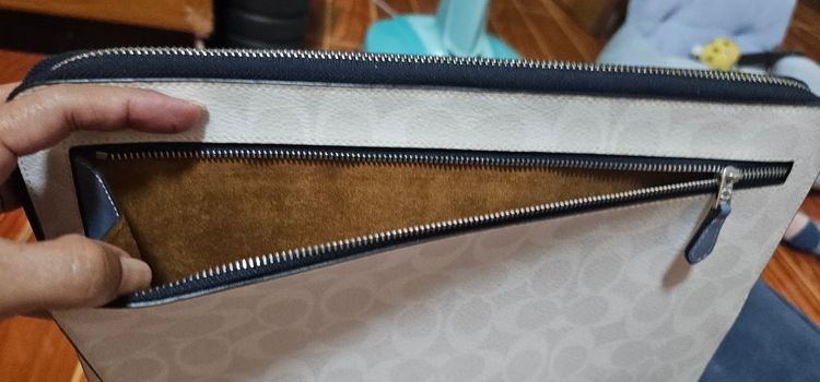 กระเป๋าใส่Tablet COACH รูปที่ 5