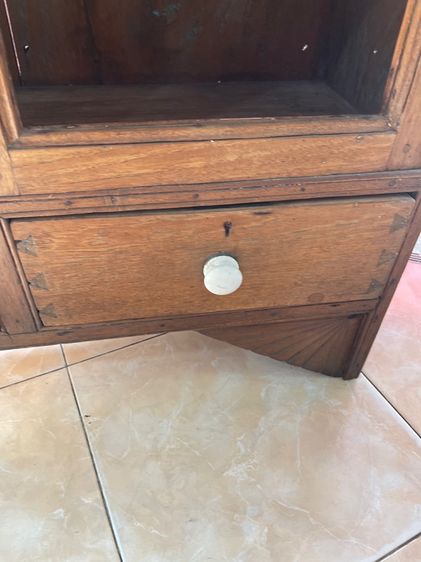 ตู้ ขาพัด ไม้สักโบราณ รูปที่ 7