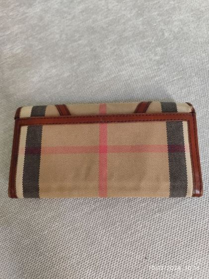 กระเป๋าสตางค์ใบยาว Burberry มือสองขายตามสภาพ รูปที่ 2