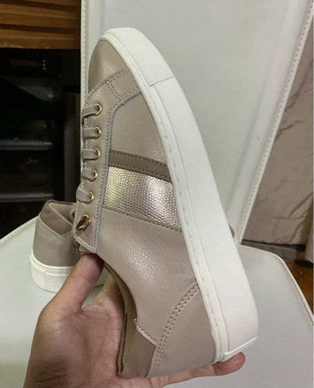 รองเท้าผ้าใบหนัง ELLE SLIP ON รูปที่ 12