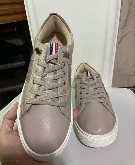 รองเท้าผ้าใบหนัง ELLE SLIP ON รูปที่ 13