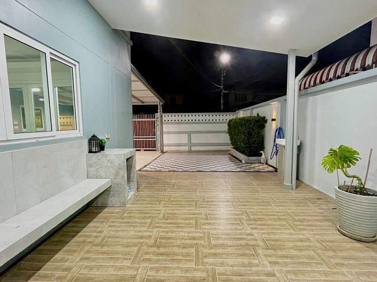 ไม่มี สร้างเสร็จก่อน 2010 บ้านเดี่ยว หมู่บ้านบัวทอง รีโนเวทใหม่ 60ตร.วา 5นอน 4น้ำ ติดรถไฟฟ้าสายสีม่วง คลองบางไผ่ ถ.กาญจนาภิเษก บางบัวทอง นนทบุรี ใกล้เวสเกต รูปที่ 3