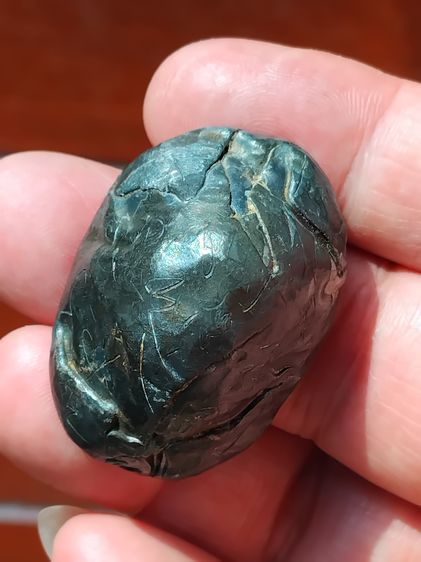 เบี้ยแก้ หลวงปู่บุญ วัดกลางบางแก้ว เบี้ยเปลือย มีจารมือทั้งลูก สีตะก้่วอมน้ำตาล ขนาดใหญ่ มีน้ำหนัก ปรอทไม่ตาย มีความเป็นธรรมชาติ ฝีมือการทำป รูปที่ 8