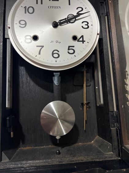 นาฬิกาม้าคู่โบราณ รูปที่ 4