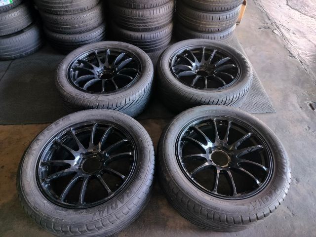 ล้อแม็กขอบ20 6รูพร้อมยาง