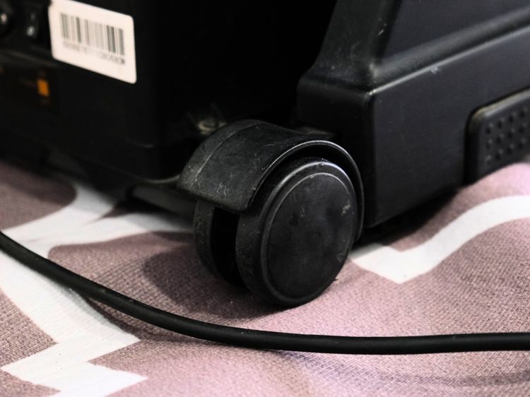 เก้าอี้นวด ปรับเอน ระบบไฟฟ้า เบาะหนัง สีแดง ยี่ห้อ Makoto รูปที่ 12