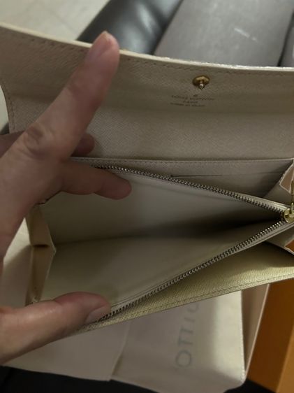 lV กระเป๋ายาว damier แท้ รูปที่ 7