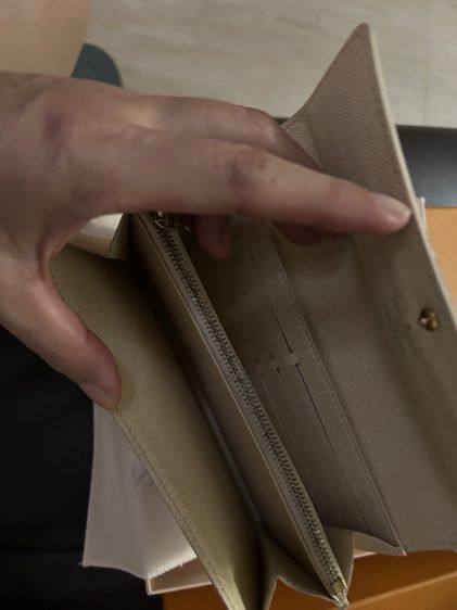 lV กระเป๋ายาว damier แท้ รูปที่ 5