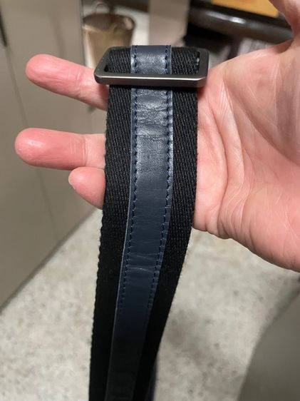 กระเป๋าคอสบอดี้สีดำของBottaga💯📌📌 รูปที่ 18