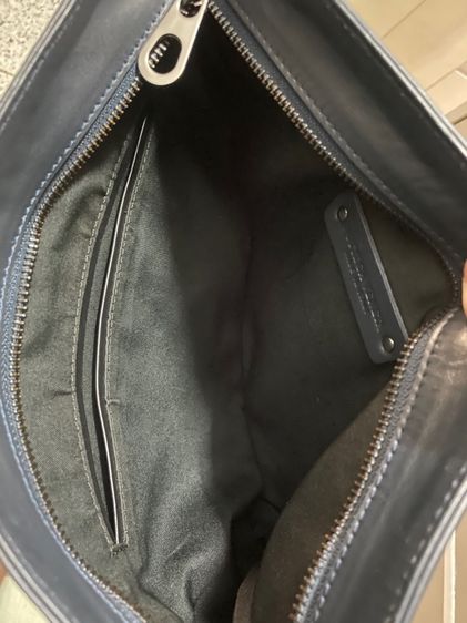 กระเป๋าคอสบอดี้สีดำของBottaga💯📌📌 รูปที่ 15