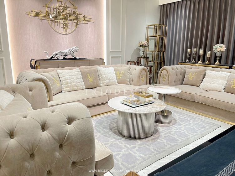 𝚁𝙾𝙼𝙰𝙽𝙾 𝚂𝙴𝚃 𝚕𝚞𝚡𝚞𝚛𝚒𝚘𝚞𝚜 𝙸𝚝𝚊𝚕𝚒𝚊𝚗 𝚜𝚘𝚏𝚊 โซฟาลัคชัวรี่ เซ็ต𝟹-𝟸-𝟷ที่นั่ง รุ่น โรมาโน พร้อมโต๊ะกลาง รูปที่ 9