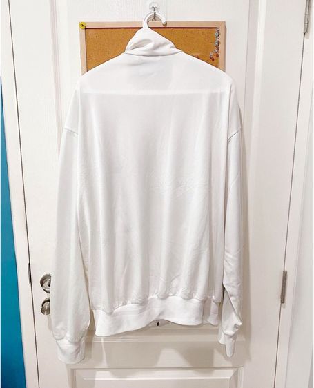 เสื้อวอร์มสีขาวแถบ แบรนด์ addidas firebird  รูปที่ 2