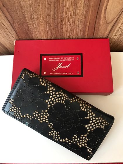 กระเป๋าถือ ใส่เงิน 🌺 JACOB หนังแท้ ฉลุลาย รูปที่ 2