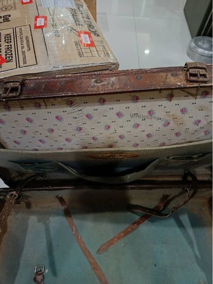 กระเป๋าหนังโบราณ รูปที่ 5