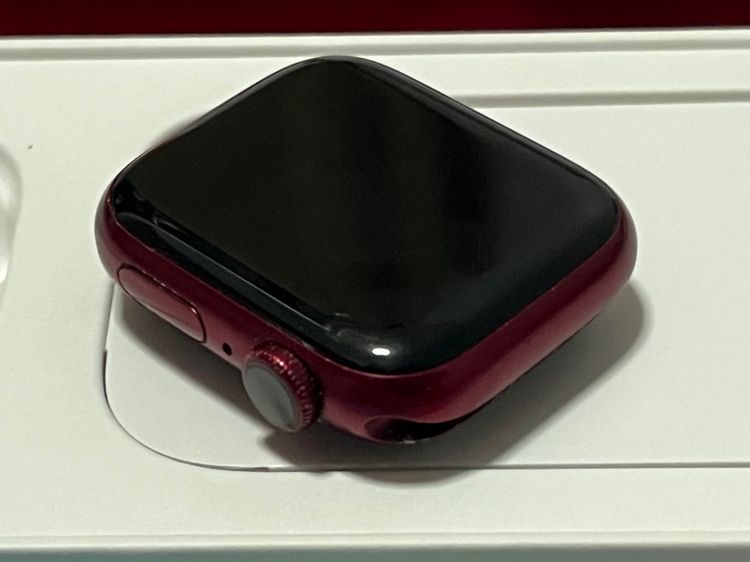 Apple Watch Series 7 41 mm Red Aluminum Case Red Sport Band GPS รูปที่ 10