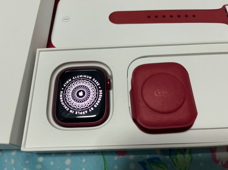 Apple Watch Series 7 41 mm Red Aluminum Case Red Sport Band GPS รูปที่ 3