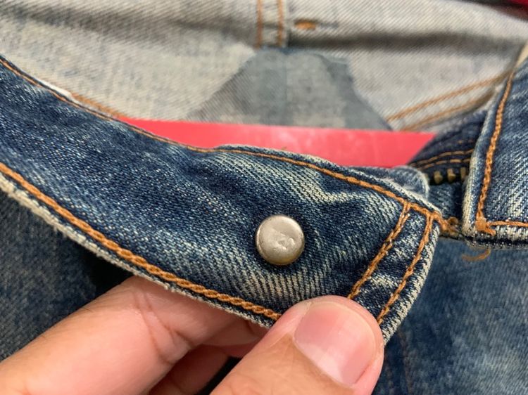 ยีนส์บิ๊ก E เฟดสวย แท้ 💯 size ป้าย 31 วัดจริง ขนาด เอว 29-33 ใส่ได้ สภาพเซอร์ขาดเดิม เฟดขึ้นสวย หายากน่าสะสมครับ รูปที่ 5