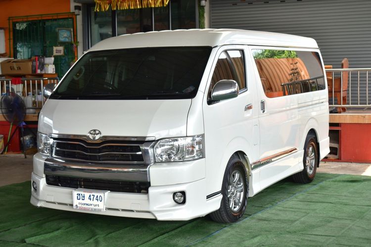 Toyota Ventury 2017 3.0 V Van ดีเซล เกียร์อัตโนมัติ ขาว