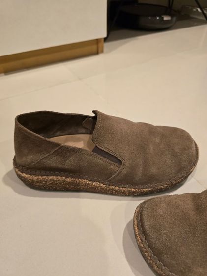 รองเท้า birkenstock ผู้ชาย เป็นรุ่นที่ใส่เหยียบส้นได้ สภาพ 95 รูปที่ 14