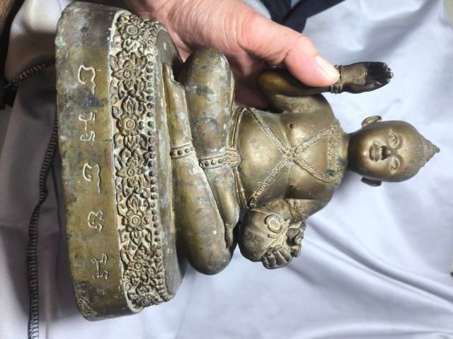 กุมารหลวงพ่อดำ วัดสันติธรรม รุ่นแรกองค์กรรมการ

