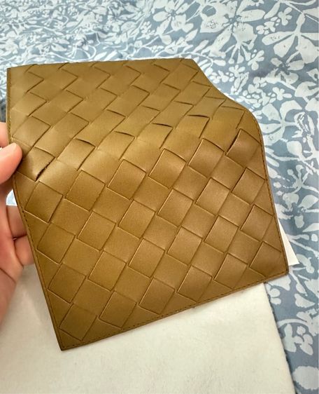 Bottega Veneta passport ปกหนังสือเดินทาง รูปที่ 3